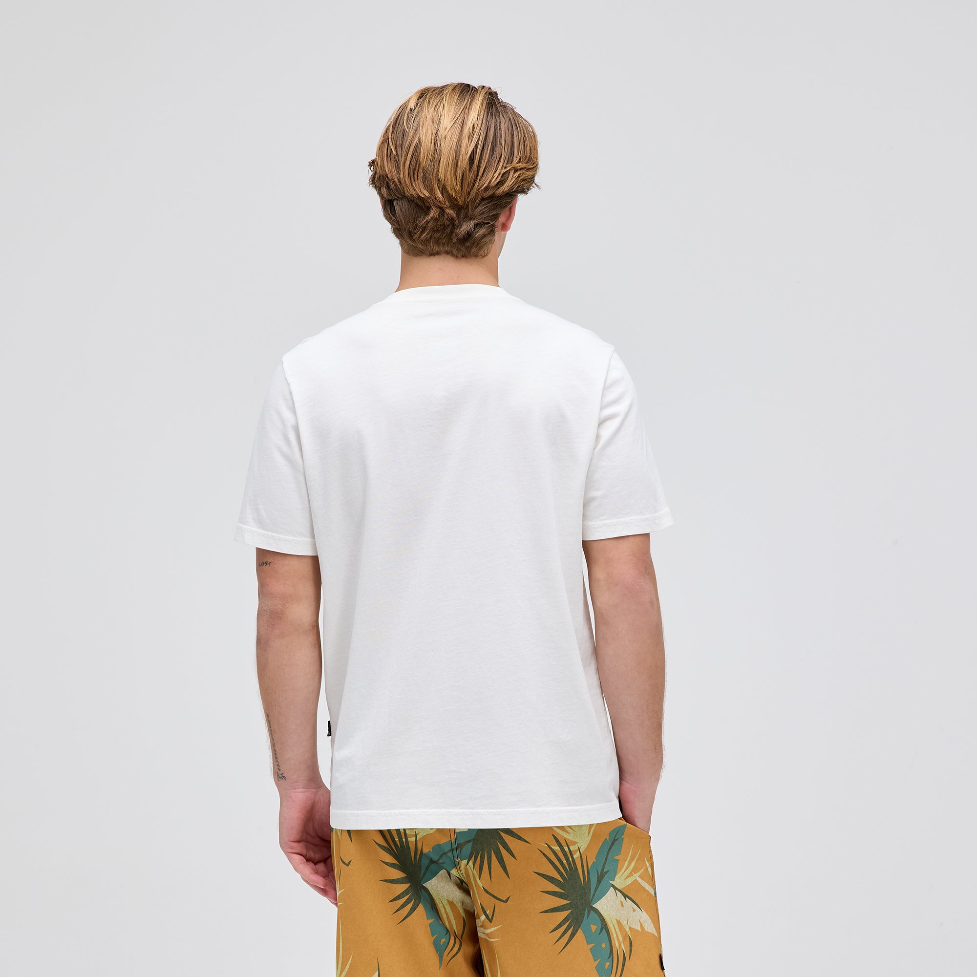 Stance Studio Organic Cotton Tee Canvas |model