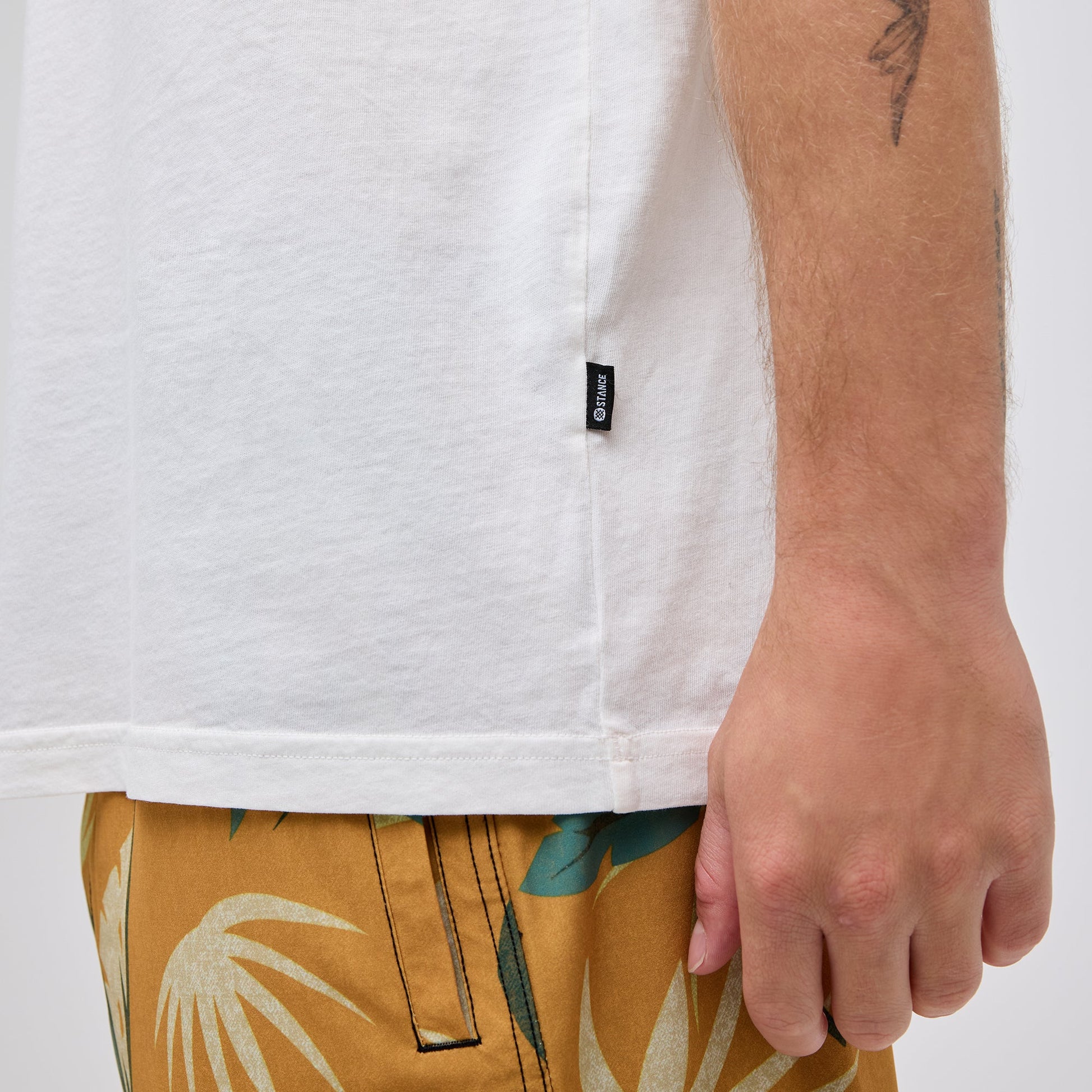 Stance Studio Organic Cotton Tee Canvas |model