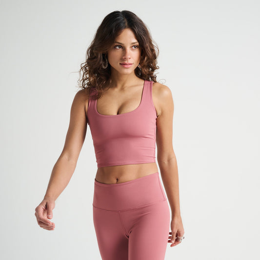 Stance Women's Happenings Crop Top Rebel Rose |model