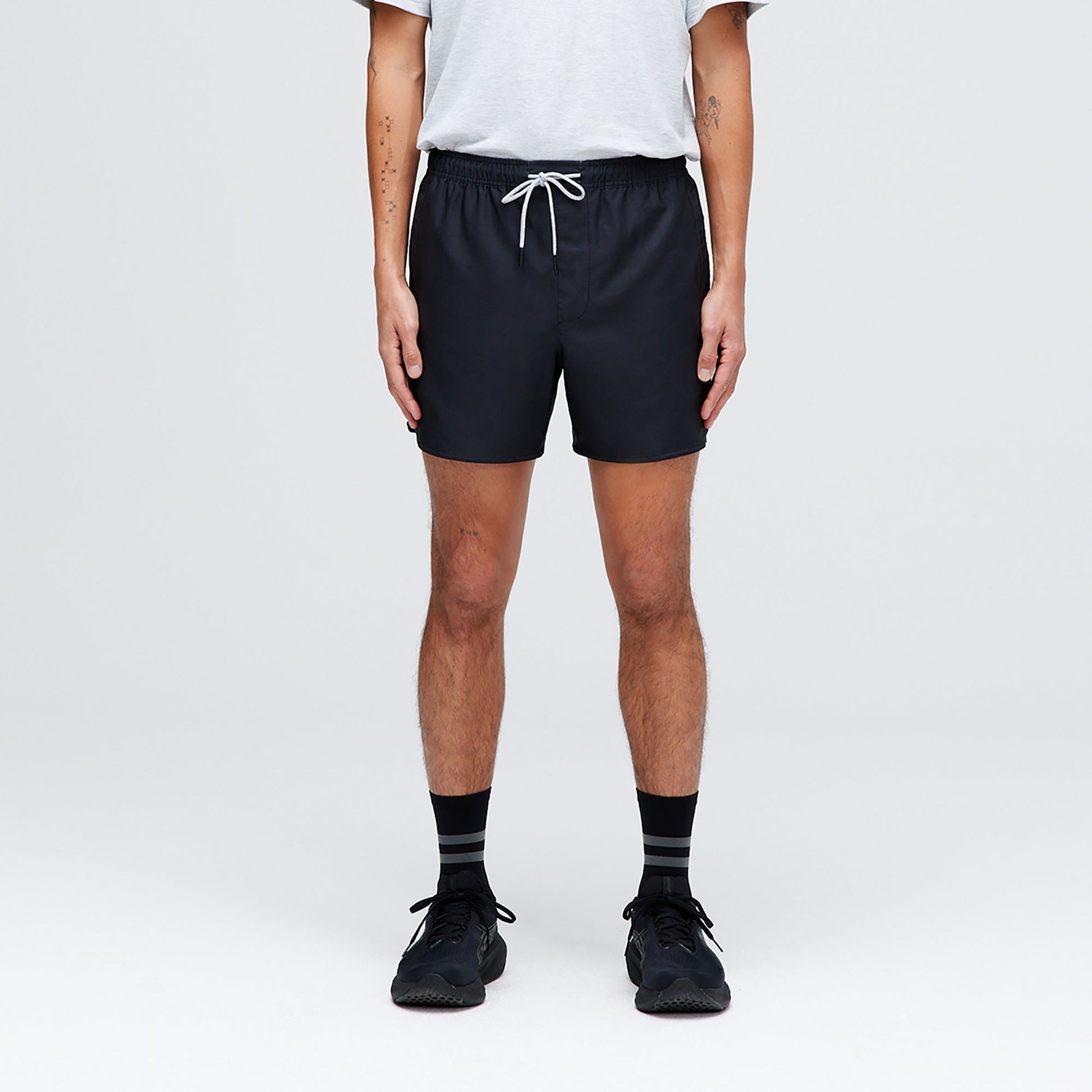 Stance Complex Athletic Short 5" Anthracite |model