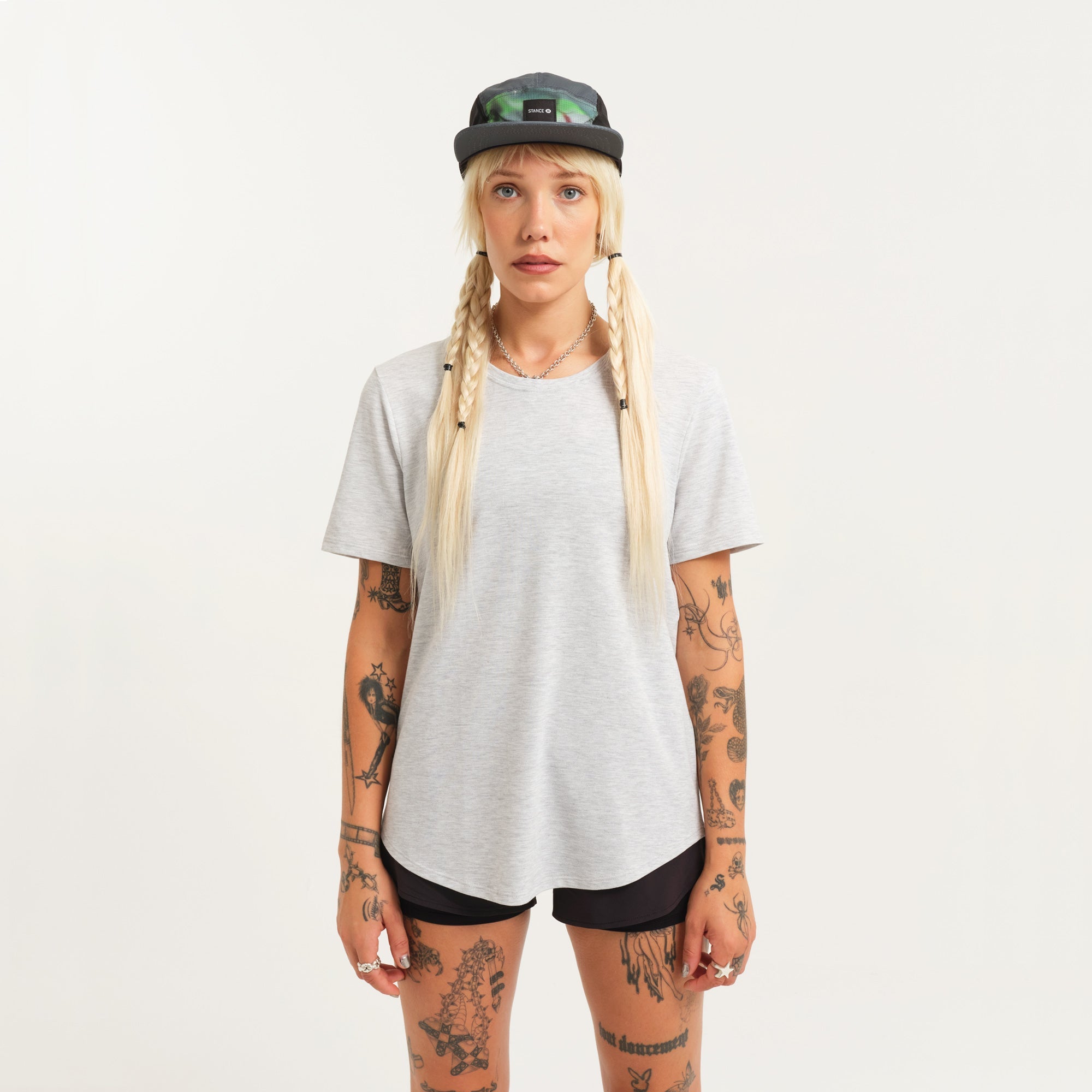 Stance Women's Get Set Performance T-Shirt Heather Stone |model