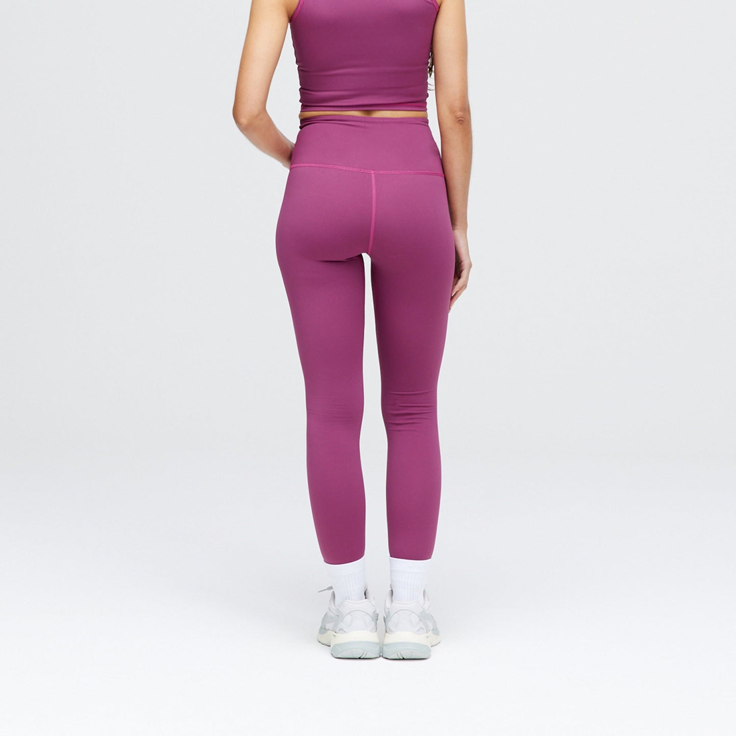 Stance Women&#39;s Happenings Legging Berry |model